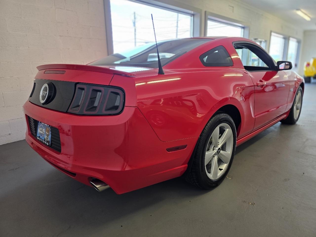 Ford Mustang  2014