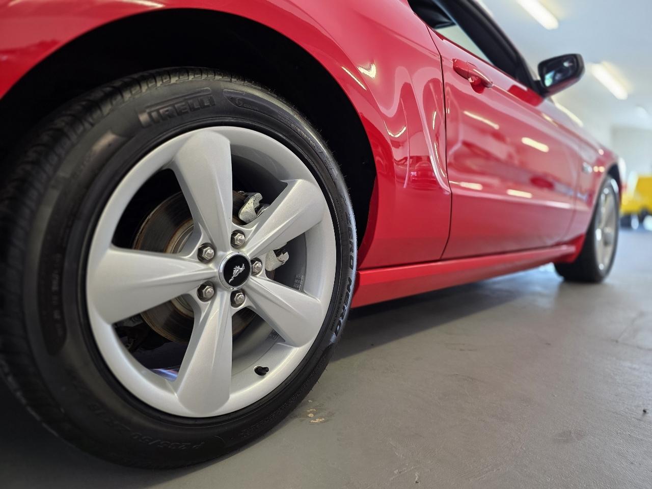 Ford Mustang  2014