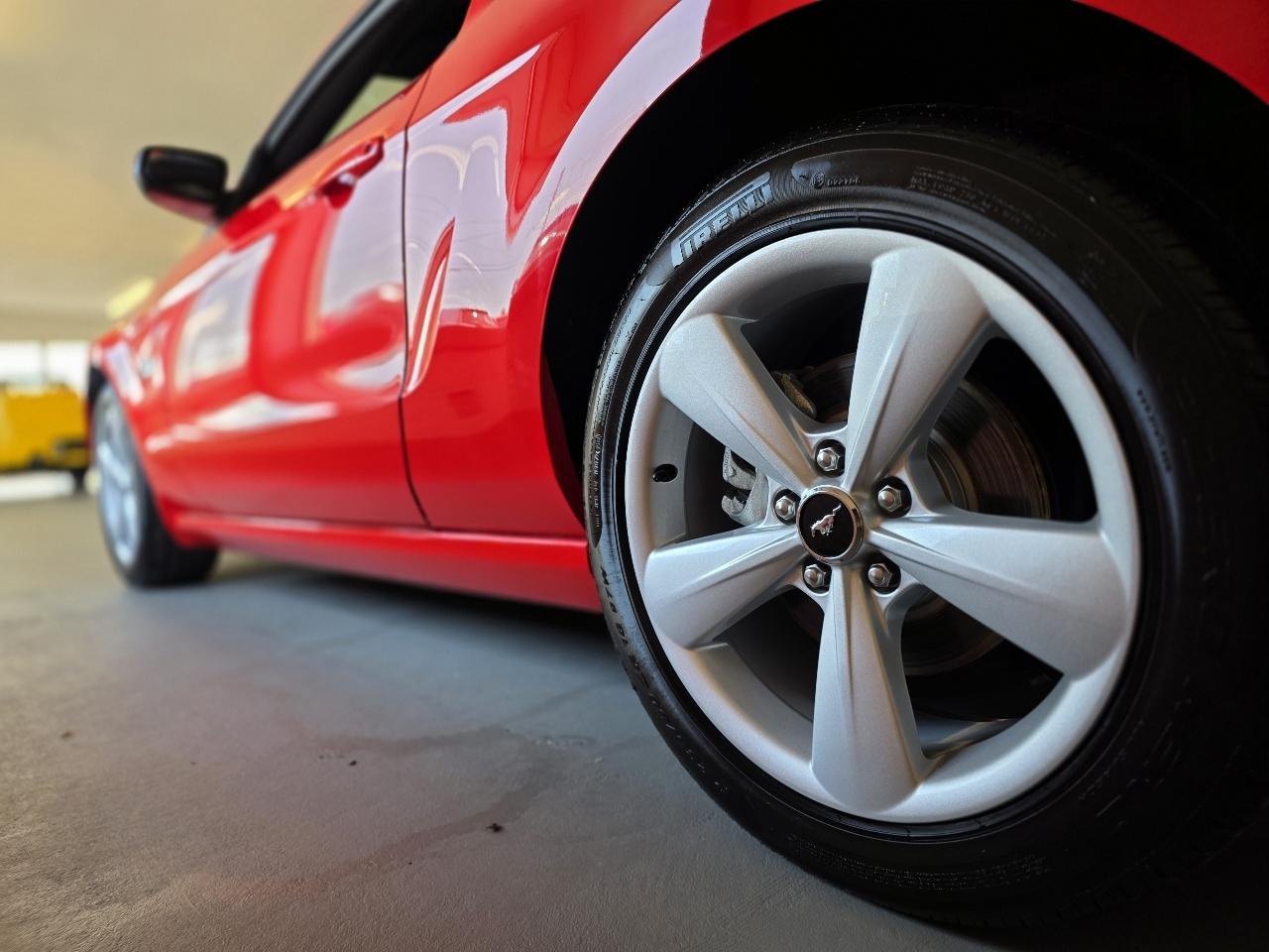 Ford Mustang  2014