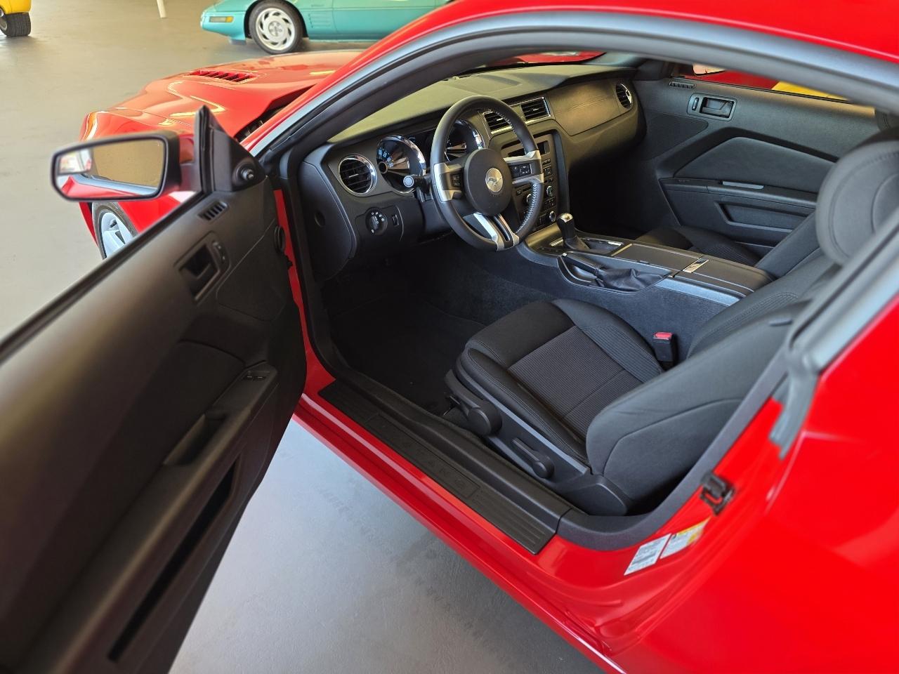 Ford Mustang  2014