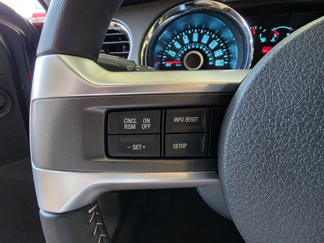 Ford Mustang  2014