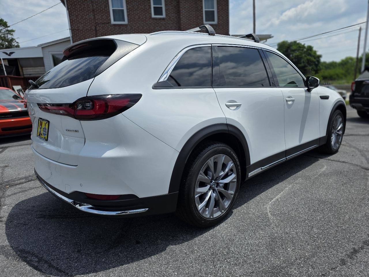 Mazda CX-90  2024