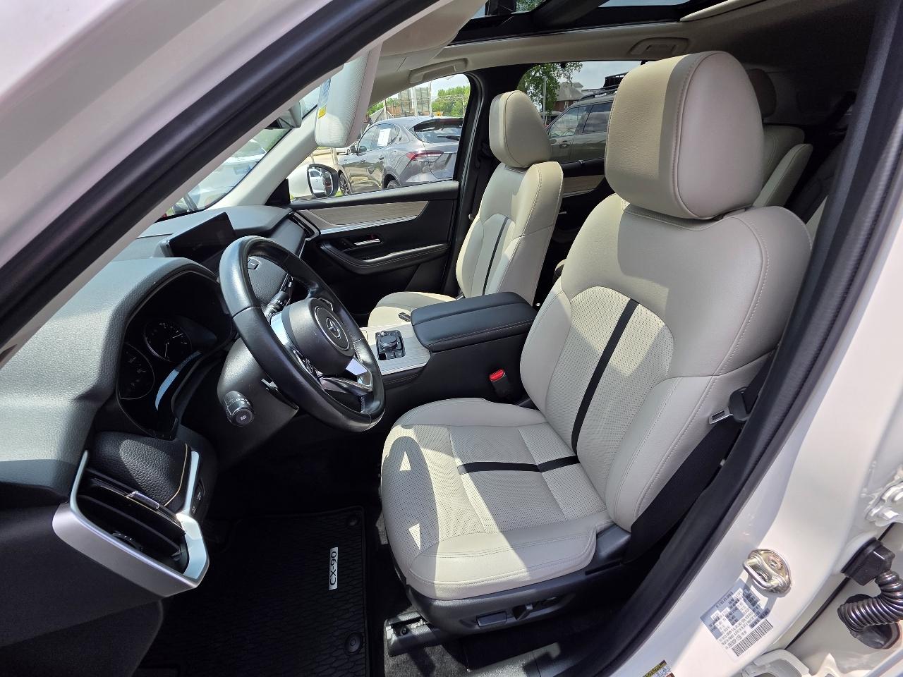 Mazda CX-90  2024