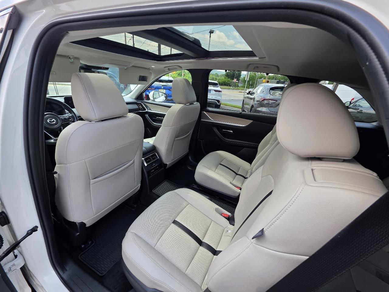 Mazda CX-90  2024