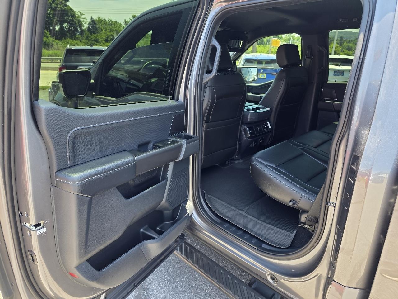 Ford F-150  2022