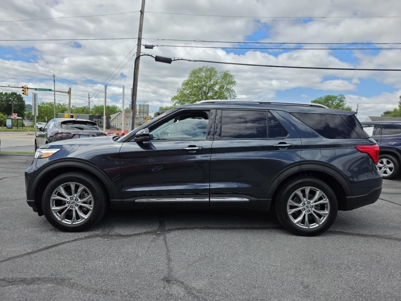 Ford Explorer  2022