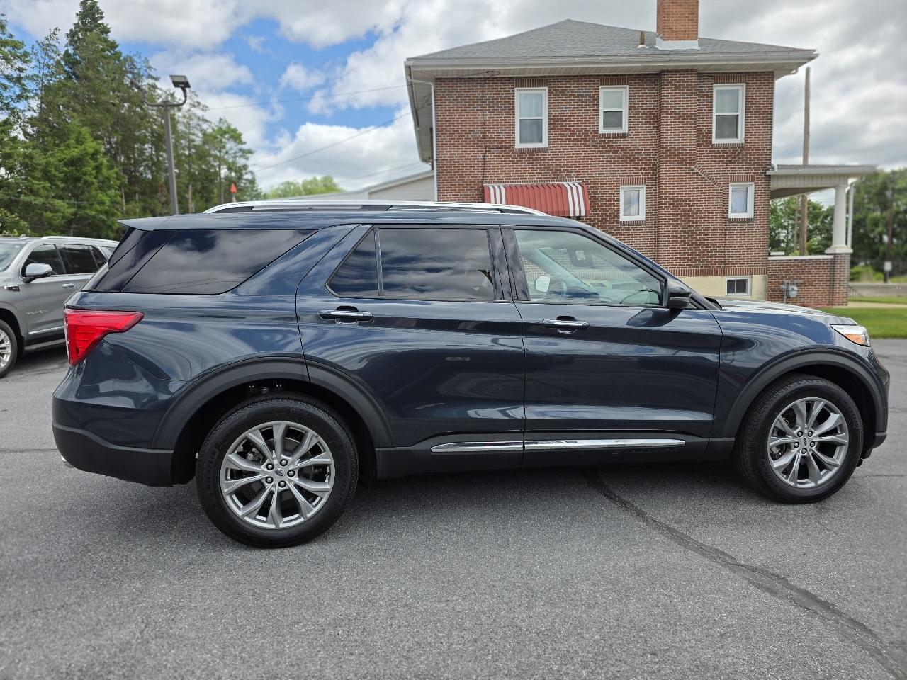 Ford Explorer  2022
