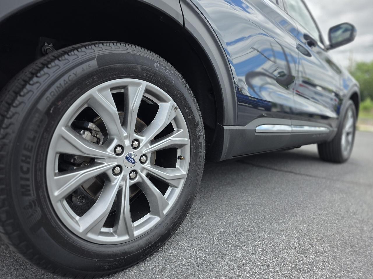 Ford Explorer  2022