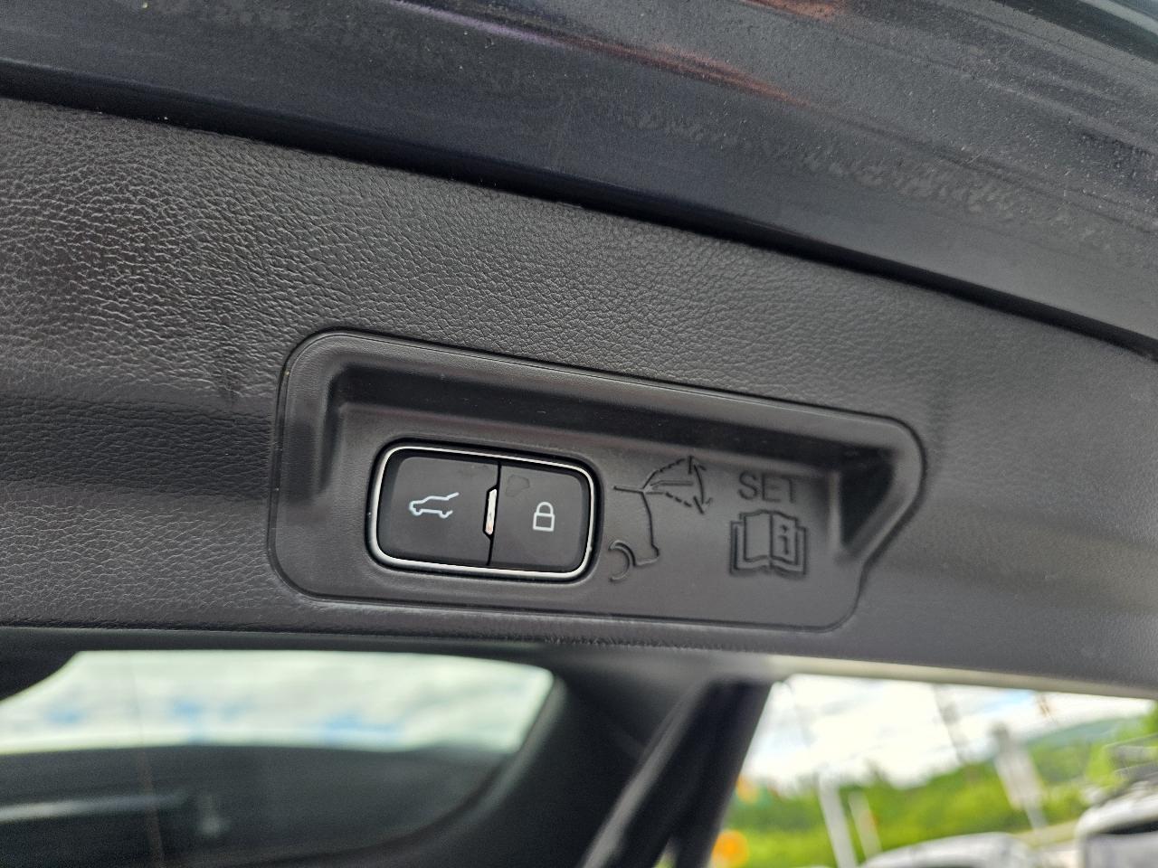 Ford Explorer  2022
