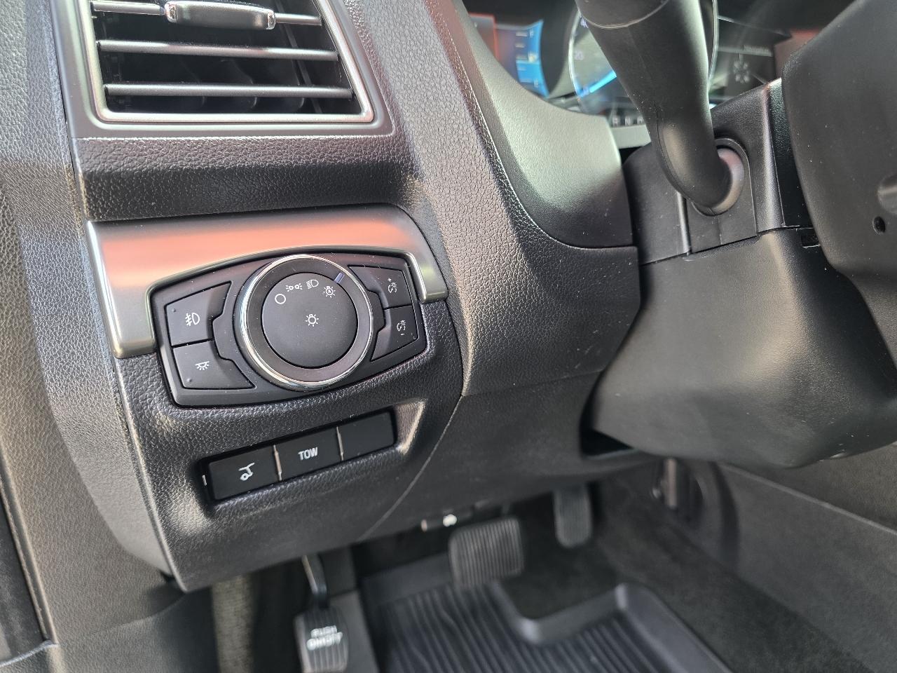 Ford Explorer  2018