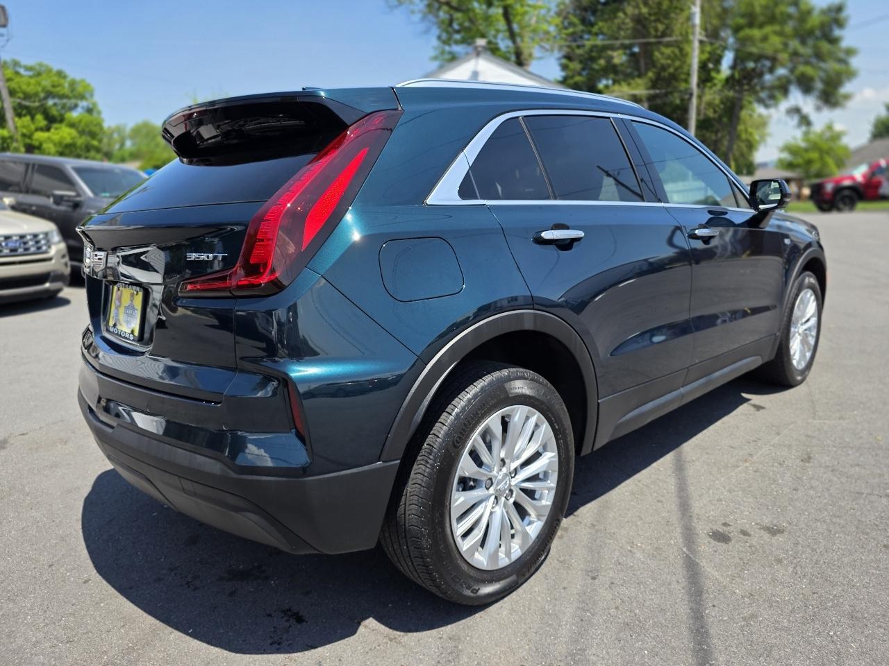 Cadillac XT4  2024