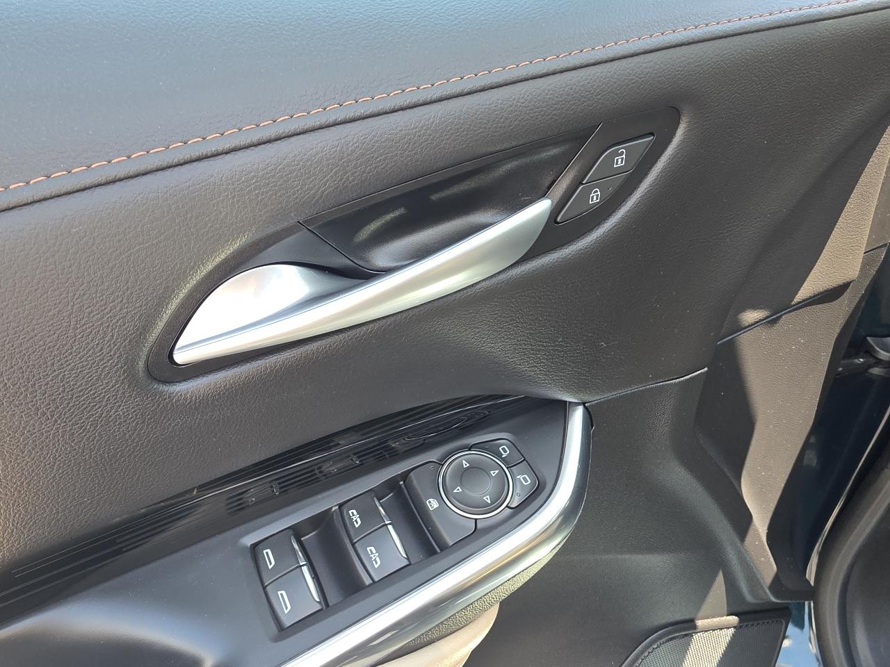Cadillac XT4  2024