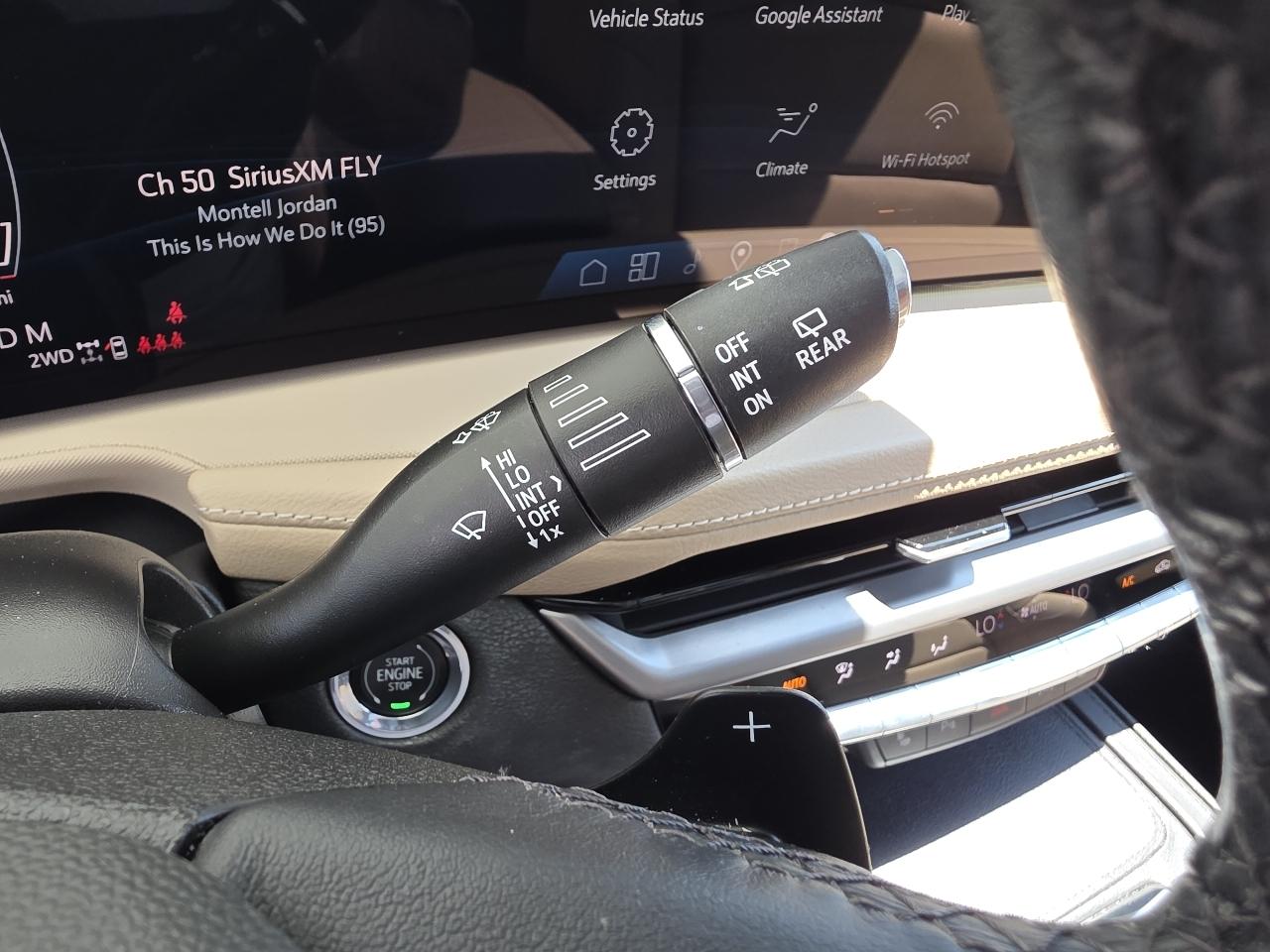 Cadillac XT4  2024