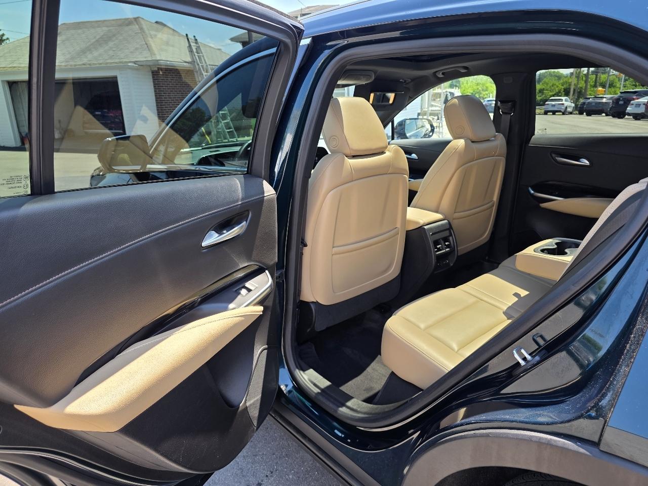 Cadillac XT4  2024