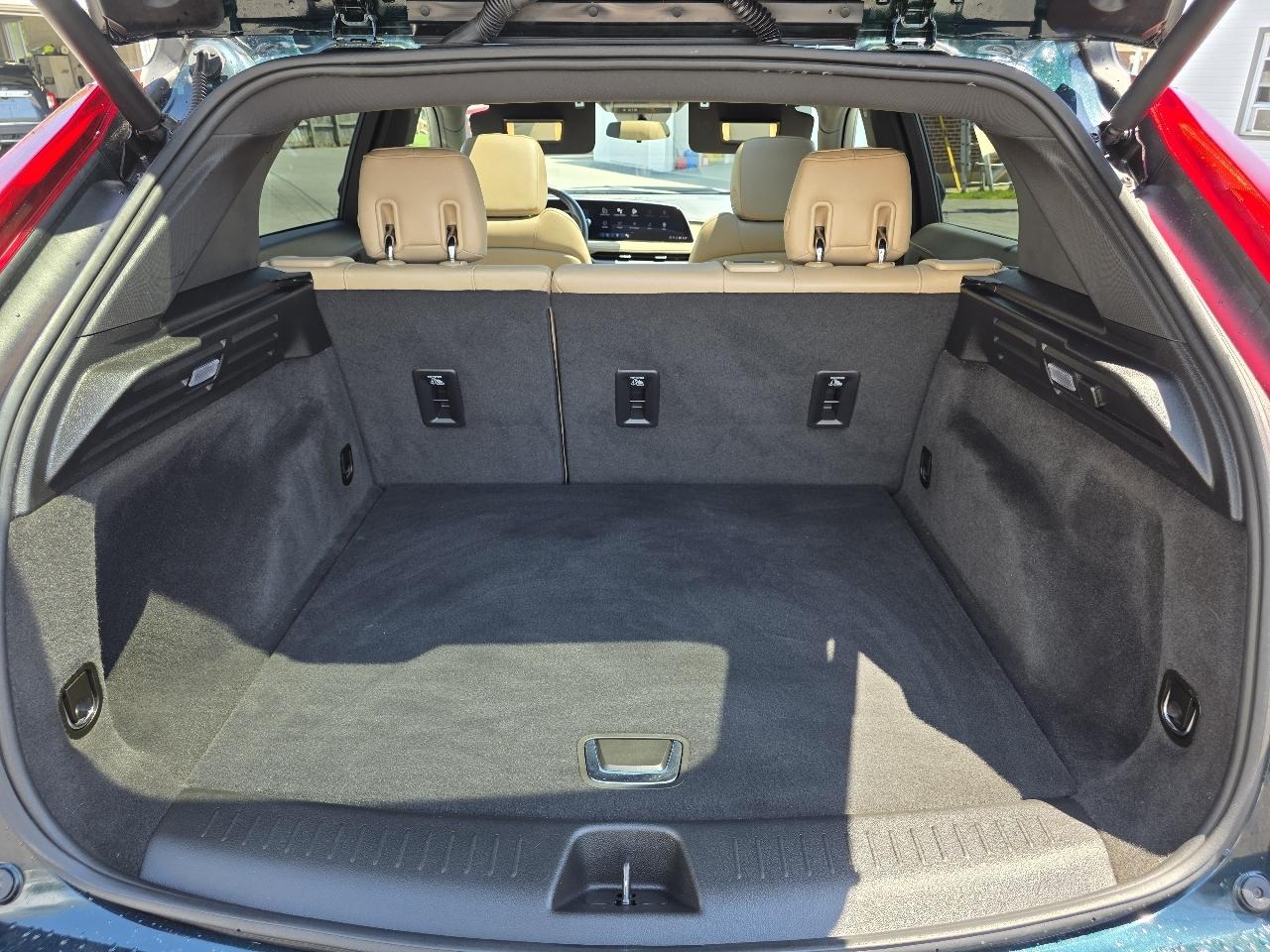 Cadillac XT4  2024