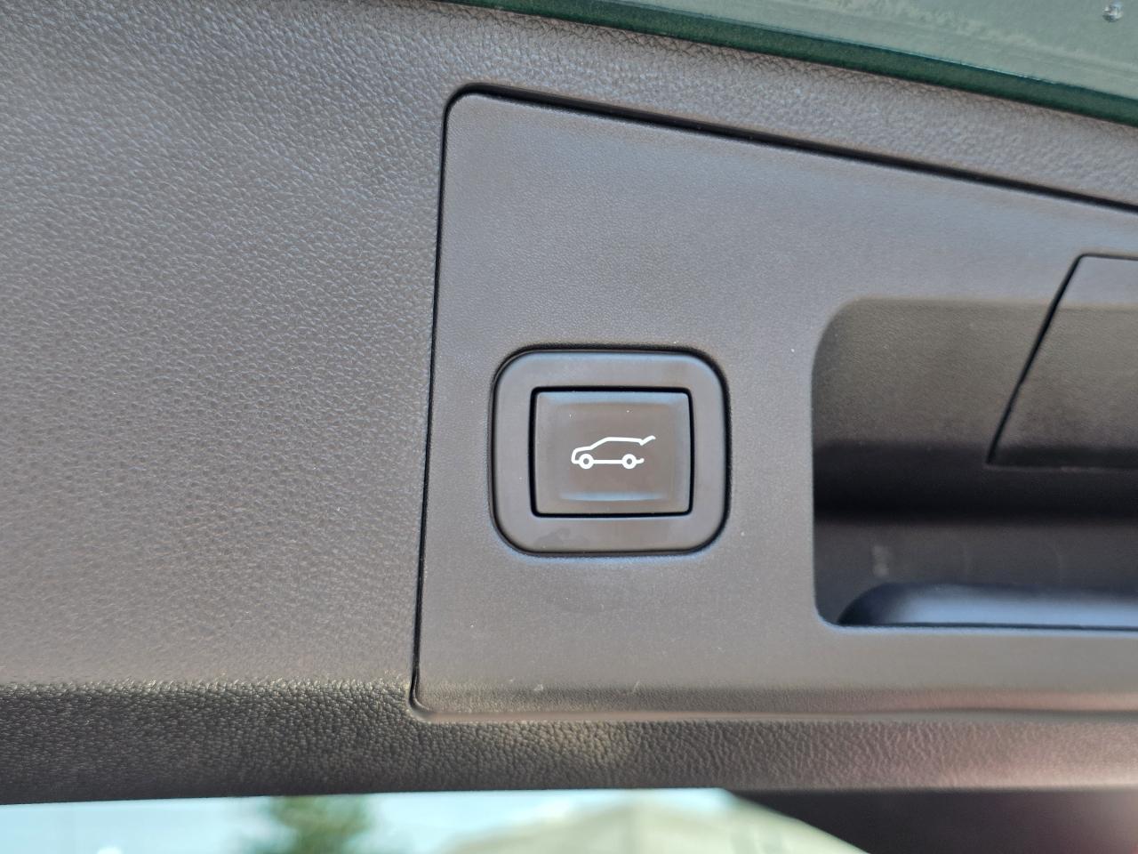 Cadillac XT4  2024