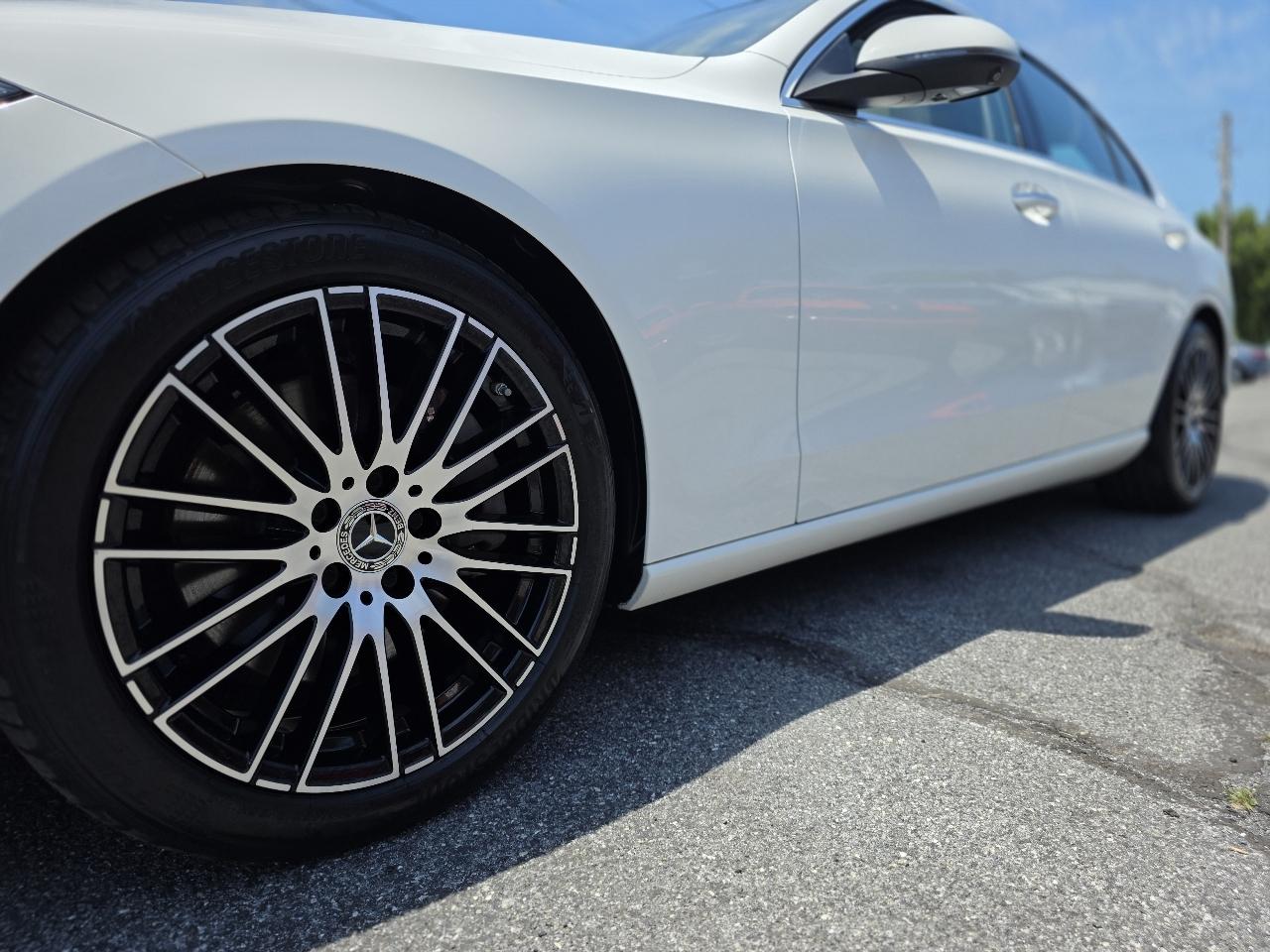 Mercedes-Benz C-Class  2023
