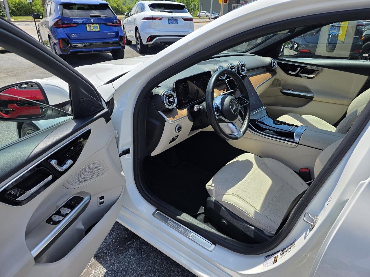 Mercedes-Benz C-Class  2023