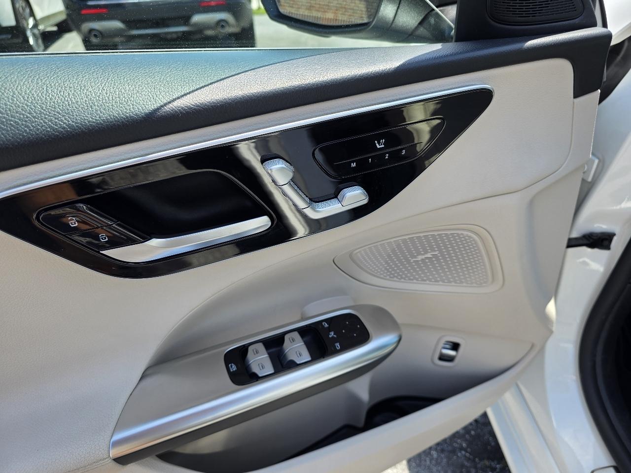 Mercedes-Benz C-Class  2023