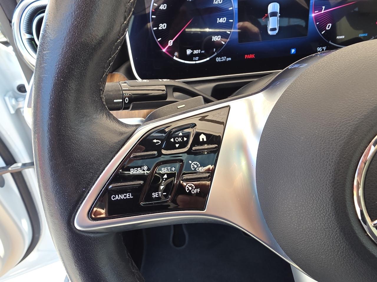 Mercedes-Benz C-Class  2023