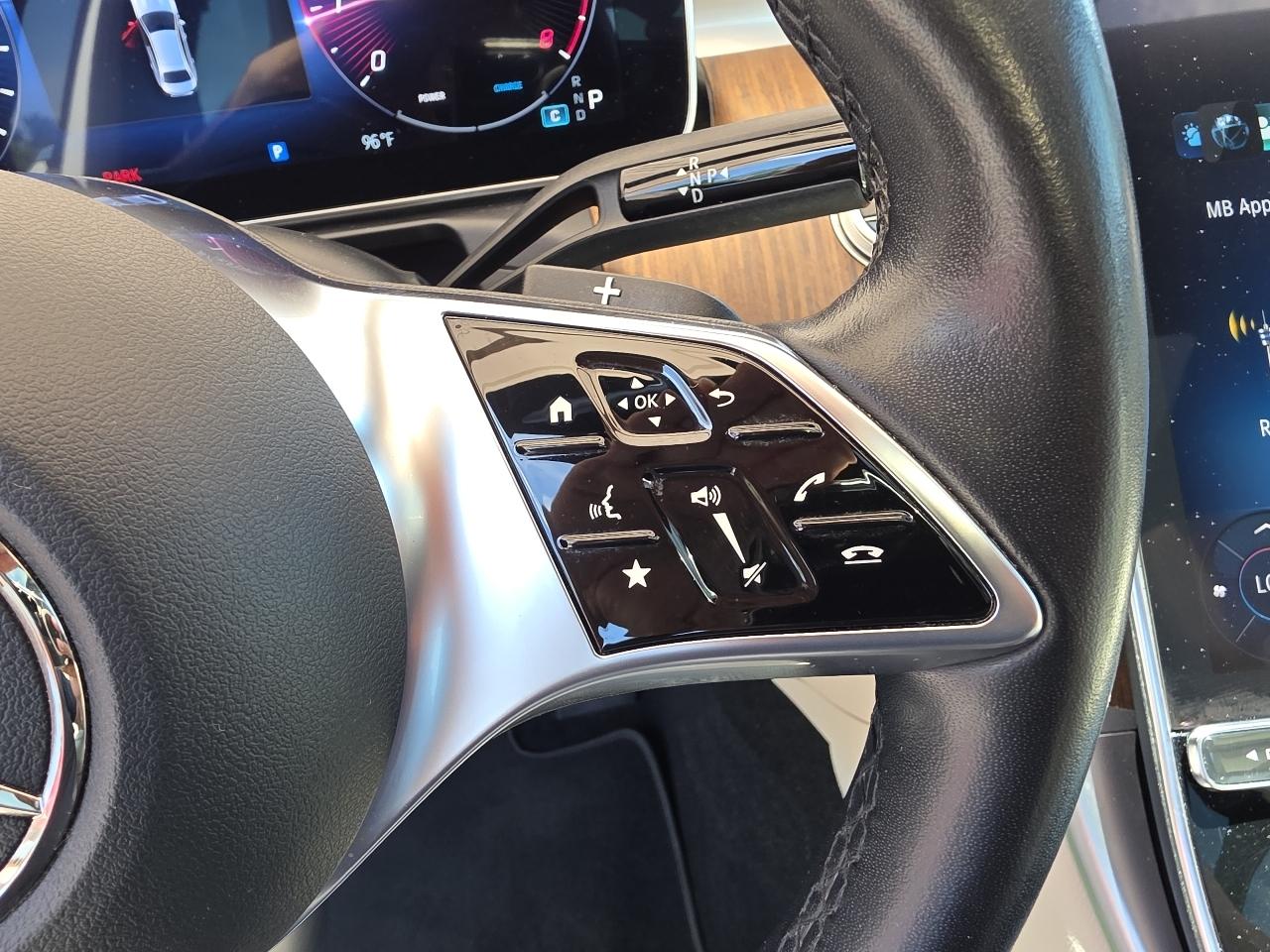 Mercedes-Benz C-Class  2023