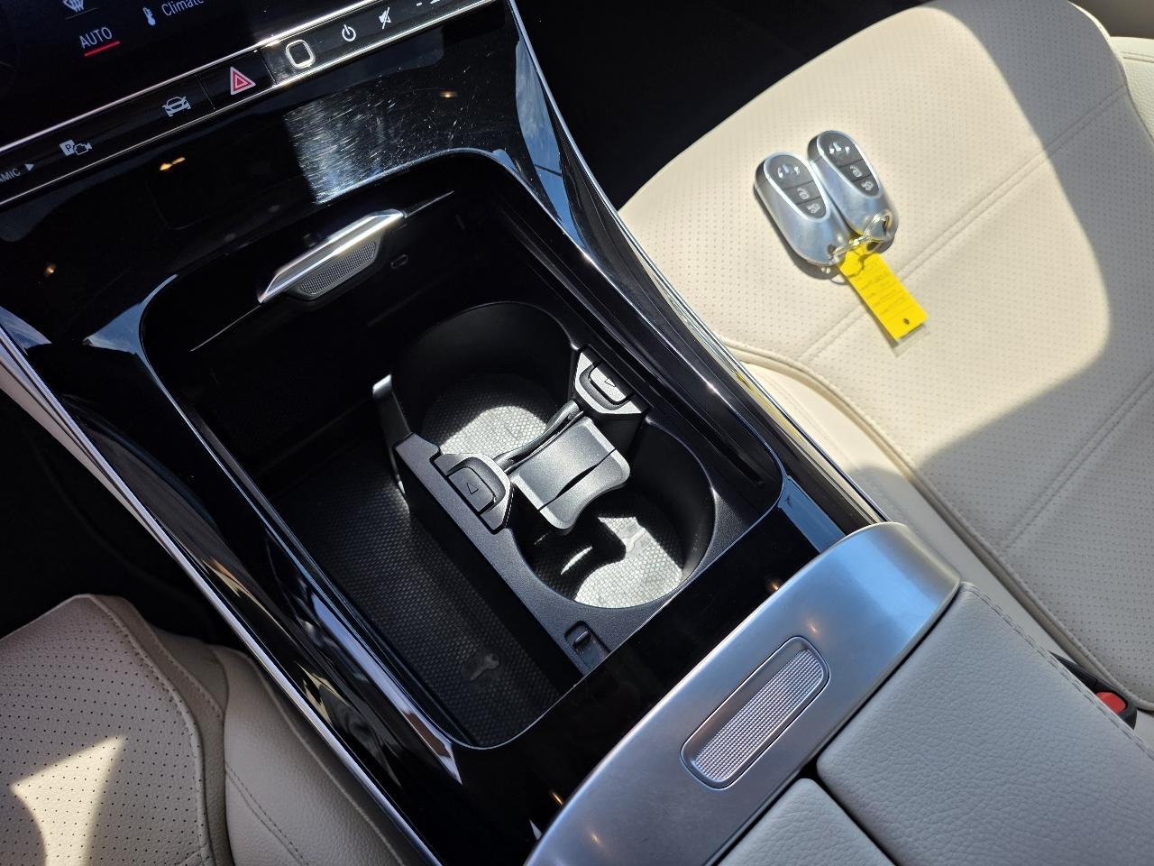 Mercedes-Benz C-Class  2023