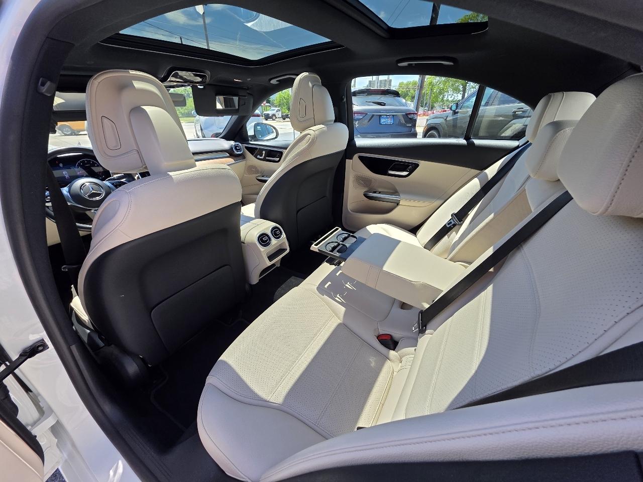 Mercedes-Benz C-Class  2023