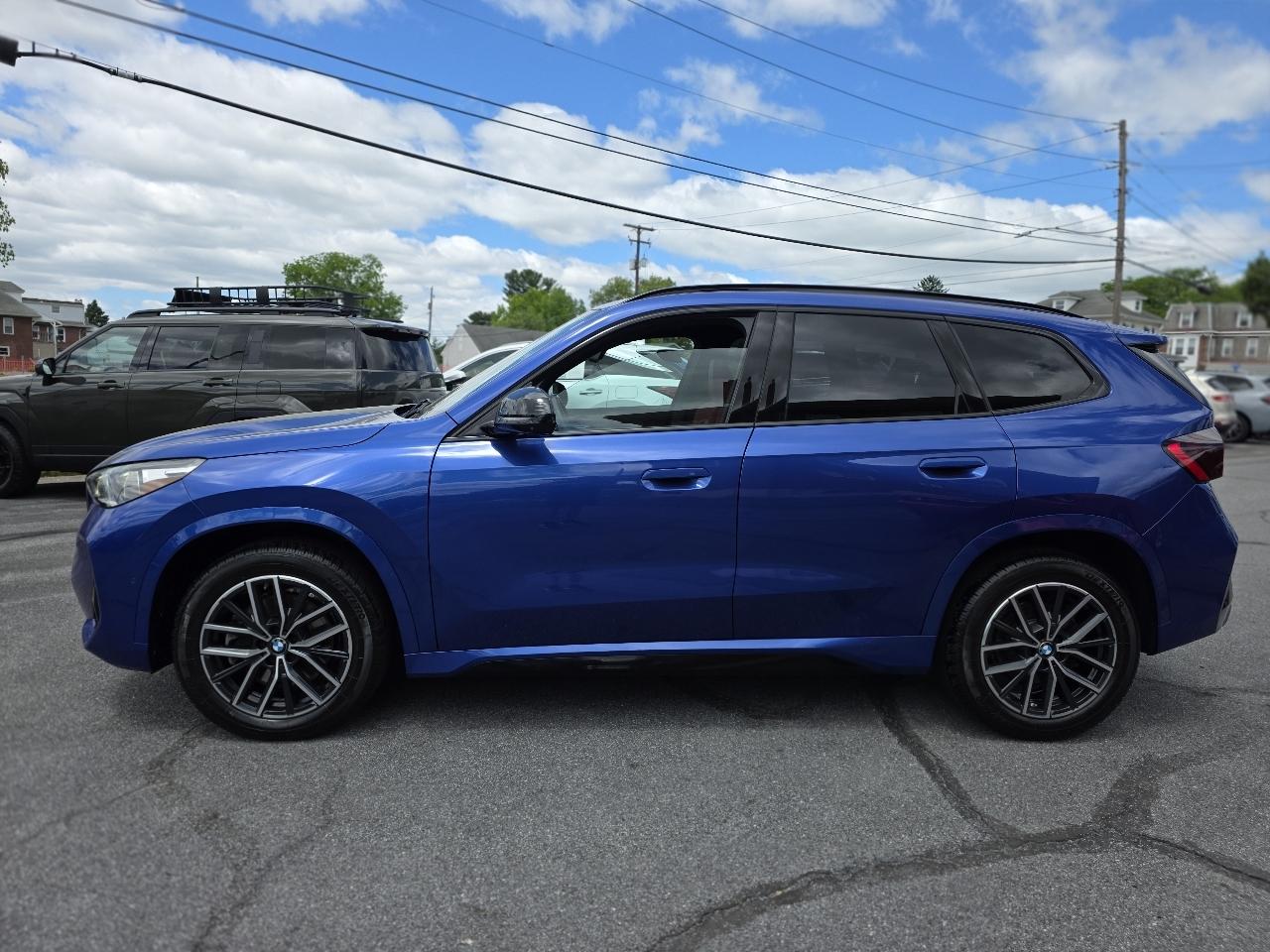 BMW X1  2023