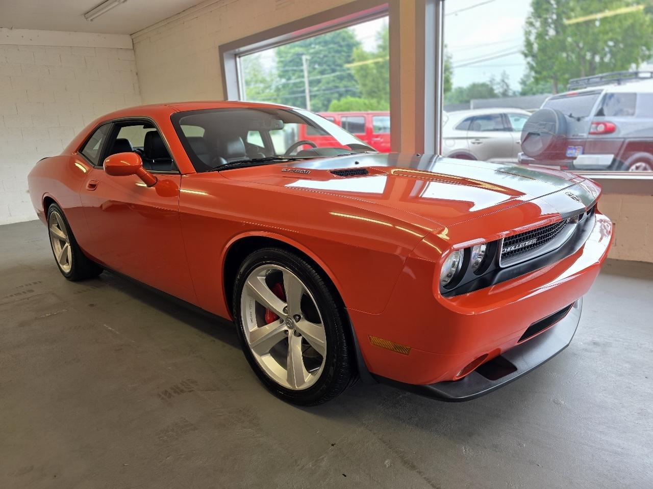 2009 Dodge Challenger SRT-8