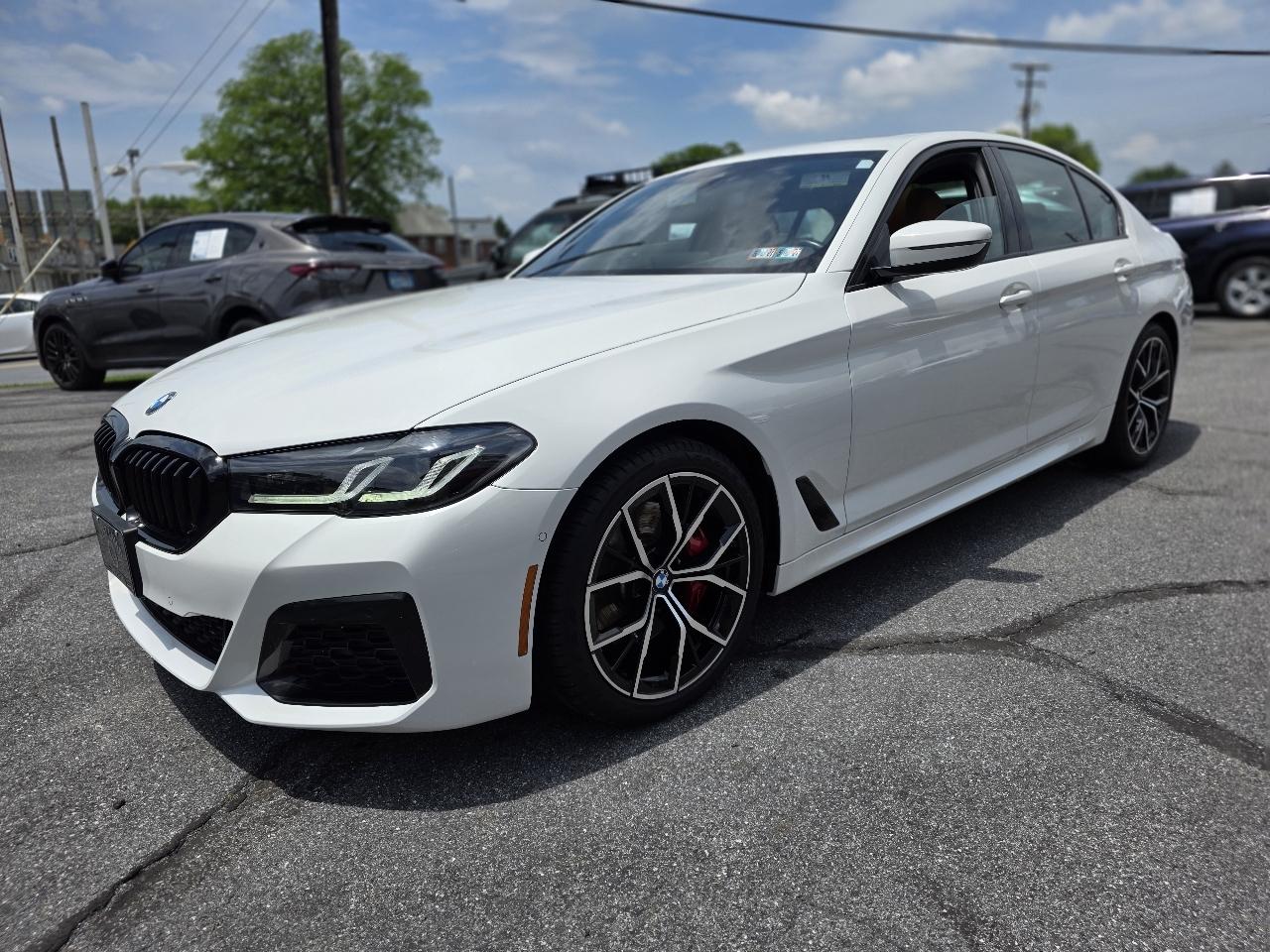 BMW 5-Series  2023