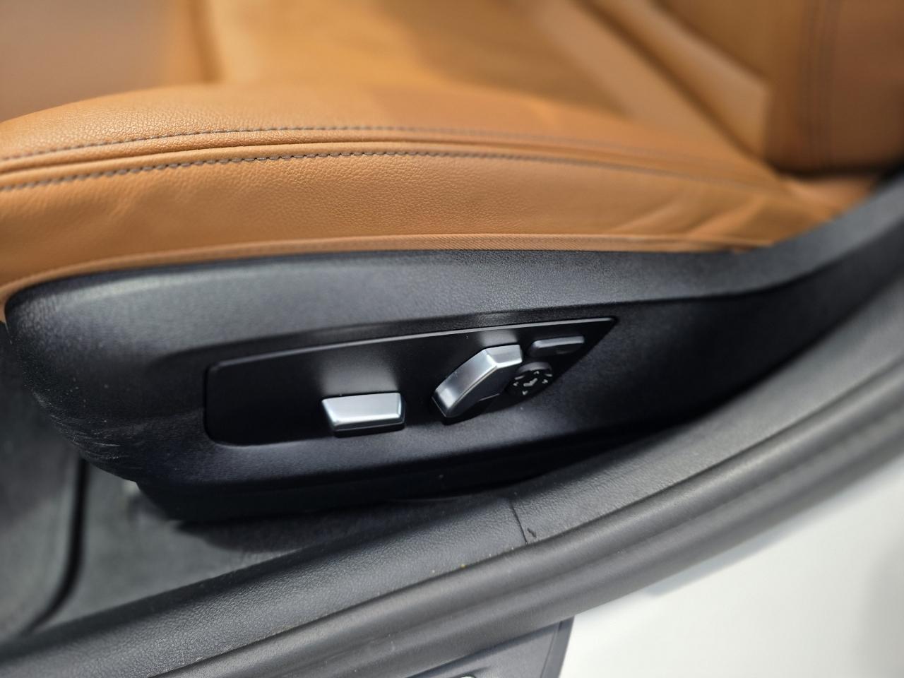 BMW 5-Series  2023