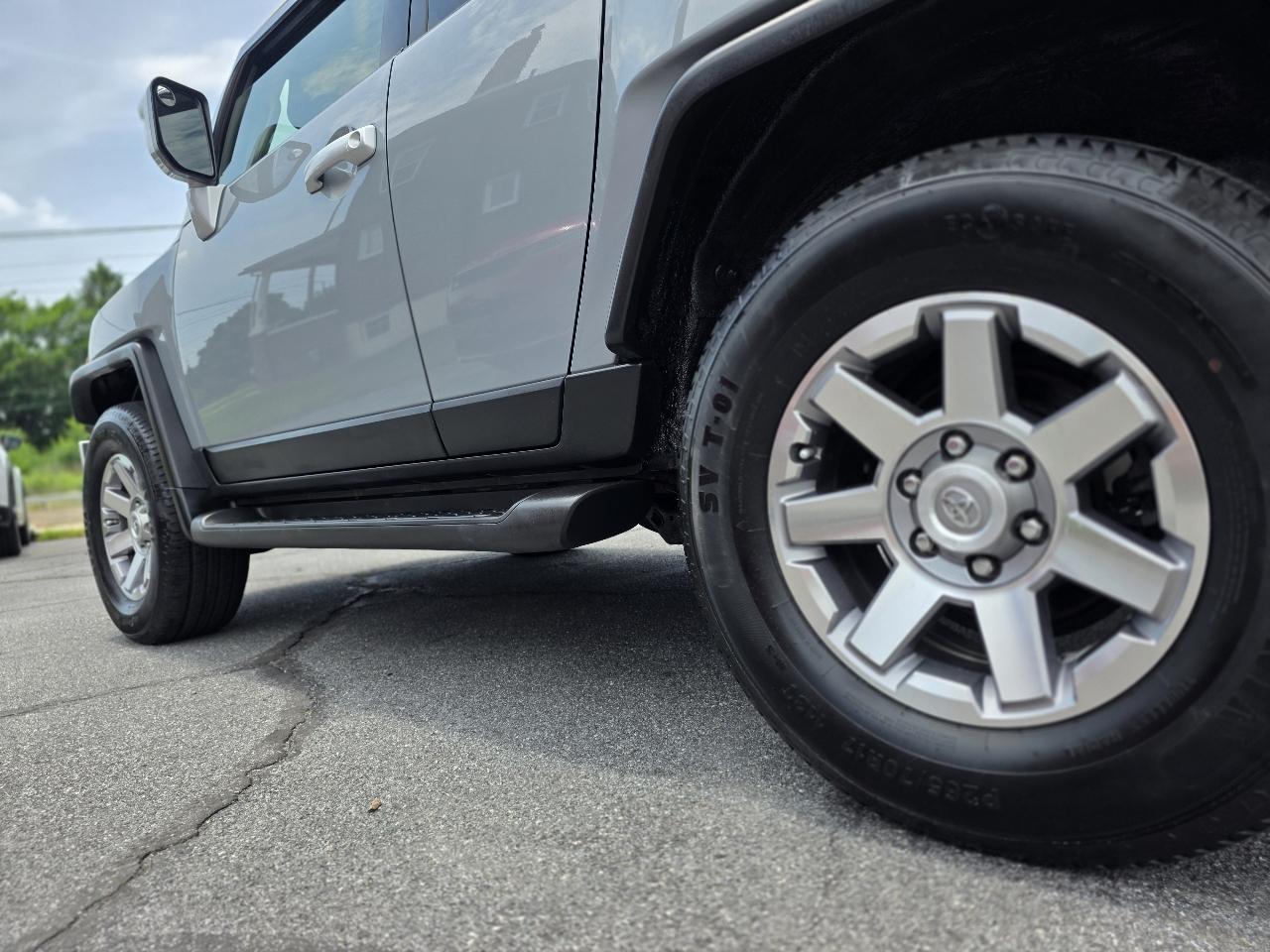 Toyota FJ Cruiser  2014
