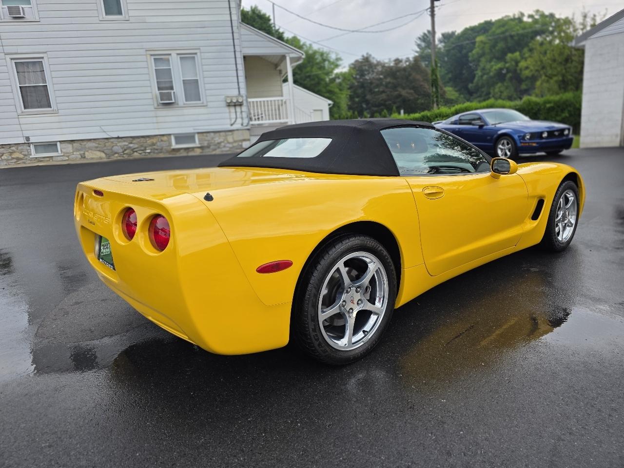 Chevrolet Corvette  2002