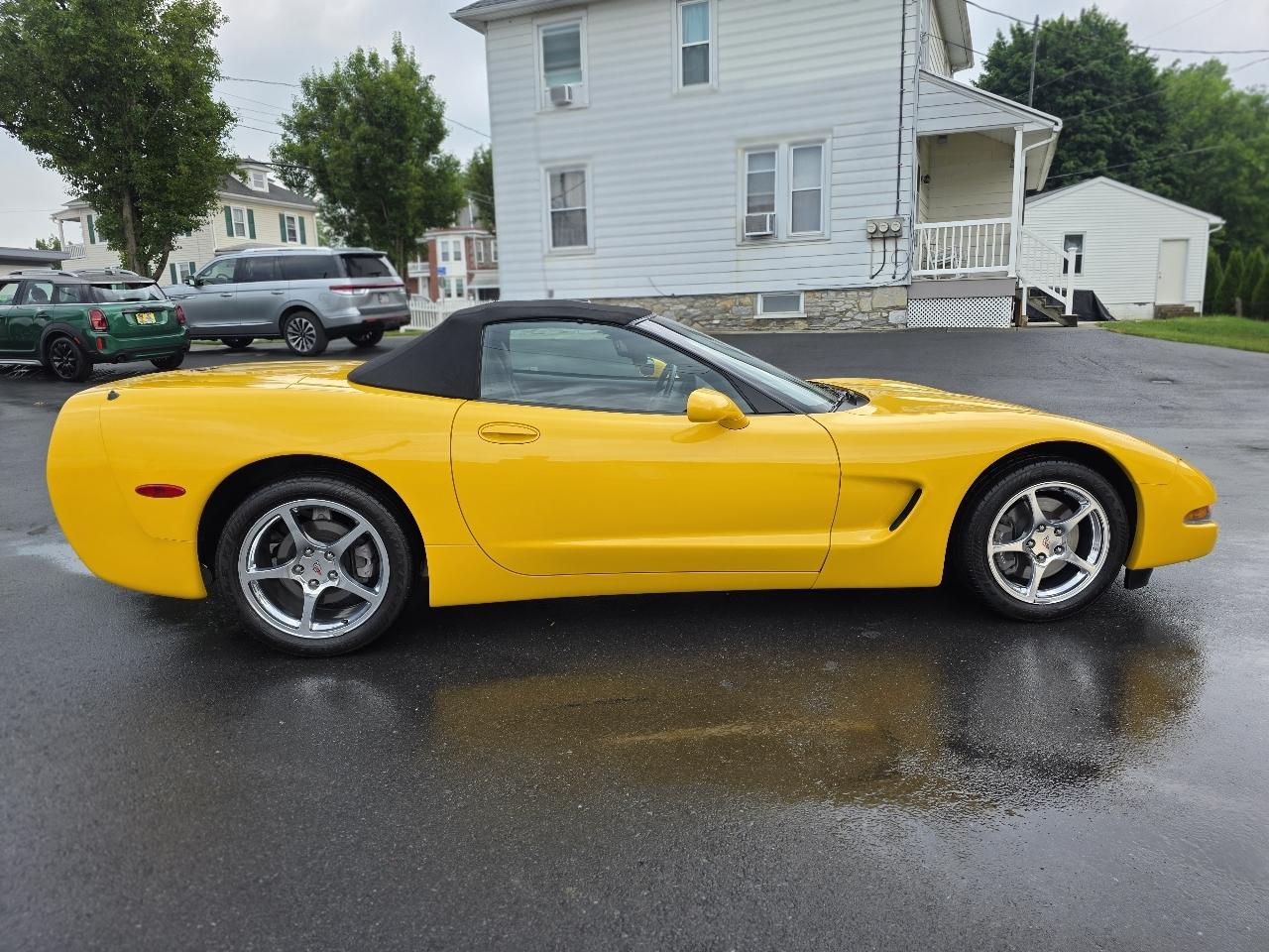 Chevrolet Corvette  2002