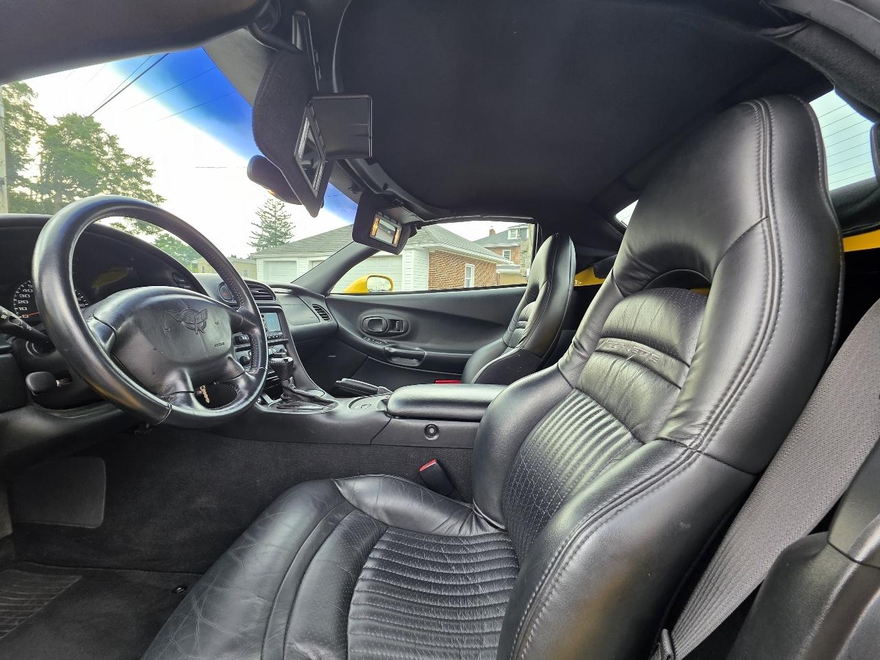 Chevrolet Corvette  2002