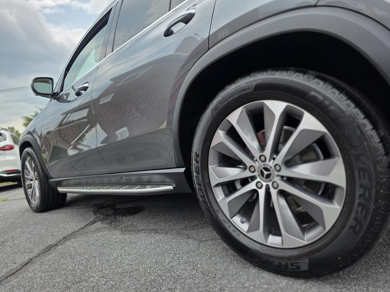 Mercedes-Benz GLE-Class  2023