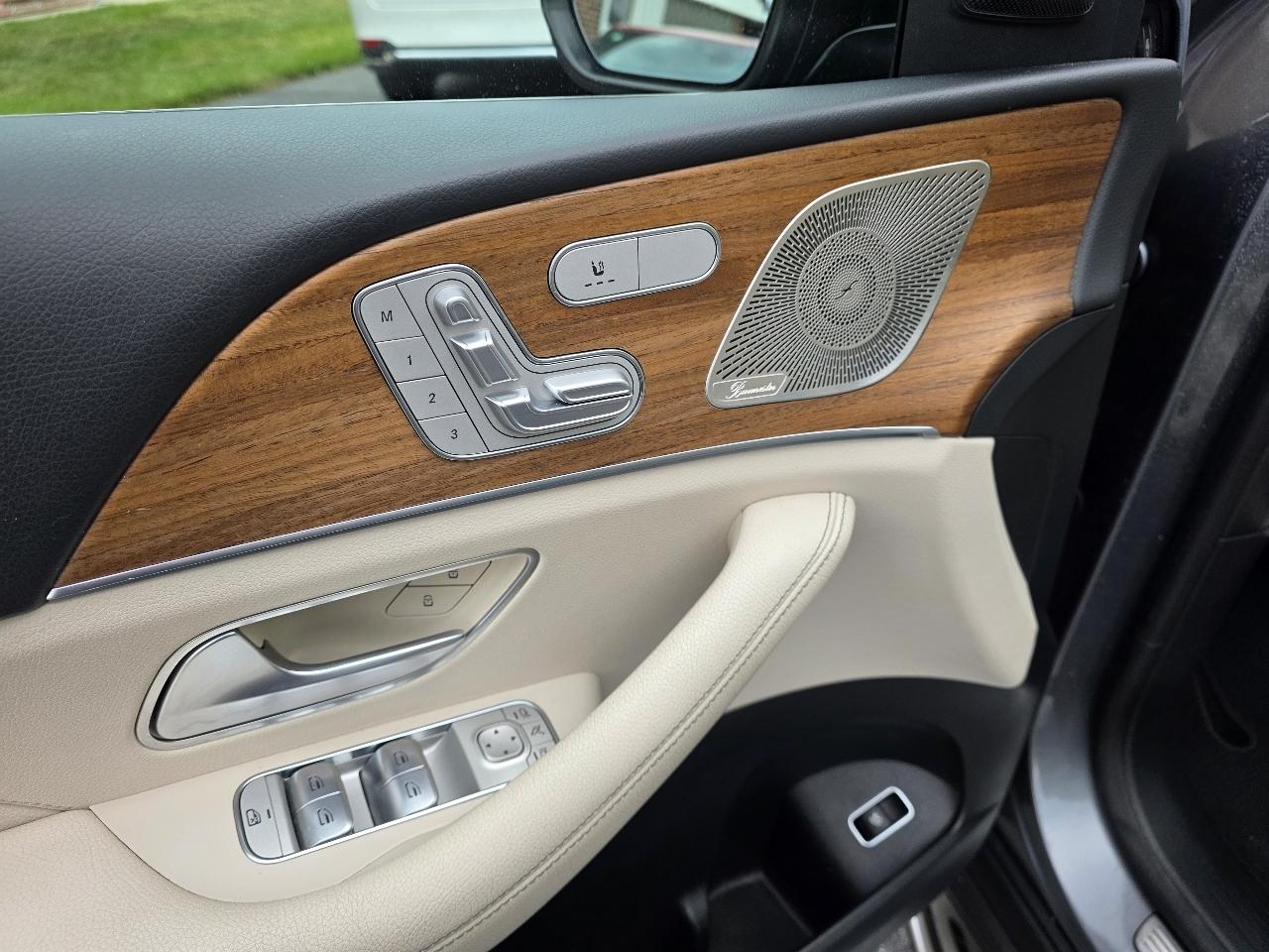 Mercedes-Benz GLE-Class  2023