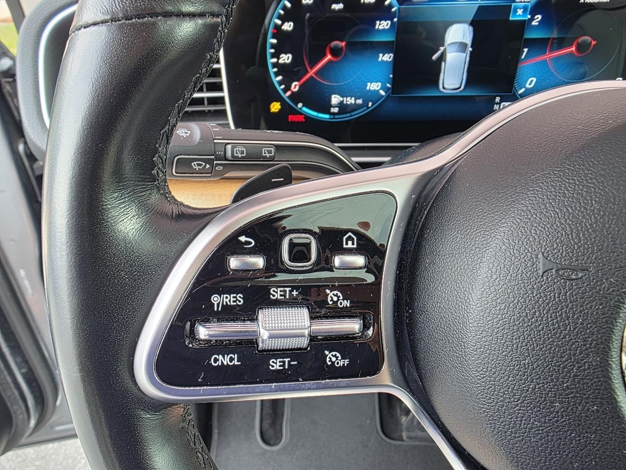 Mercedes-Benz GLE-Class  2023