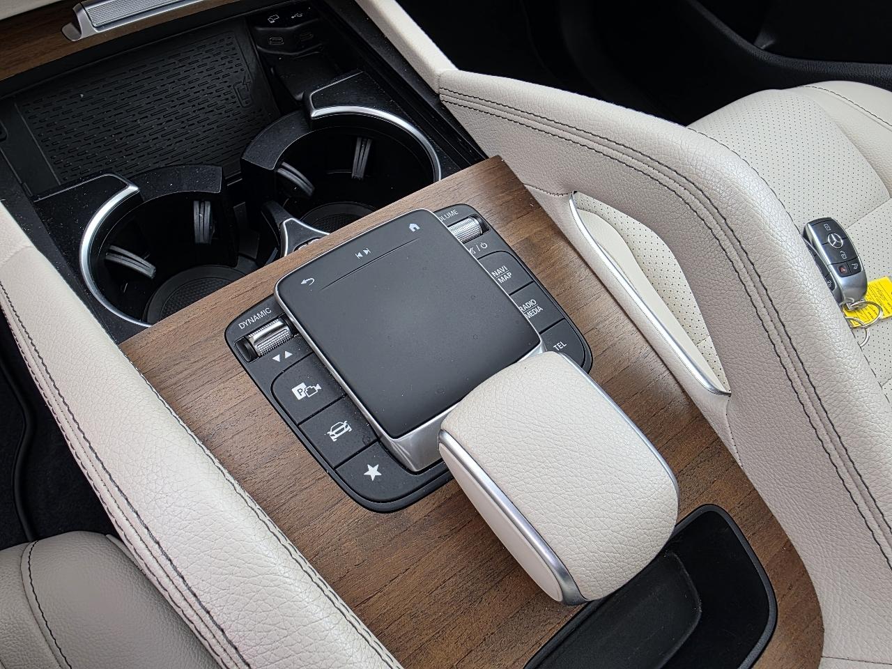 Mercedes-Benz GLE-Class  2023