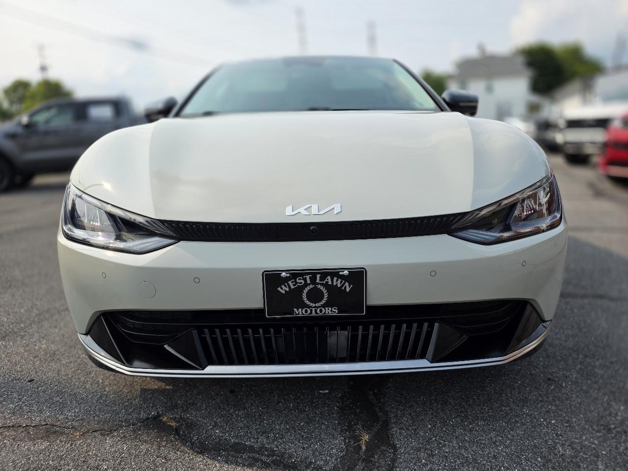 Kia EV6  2024