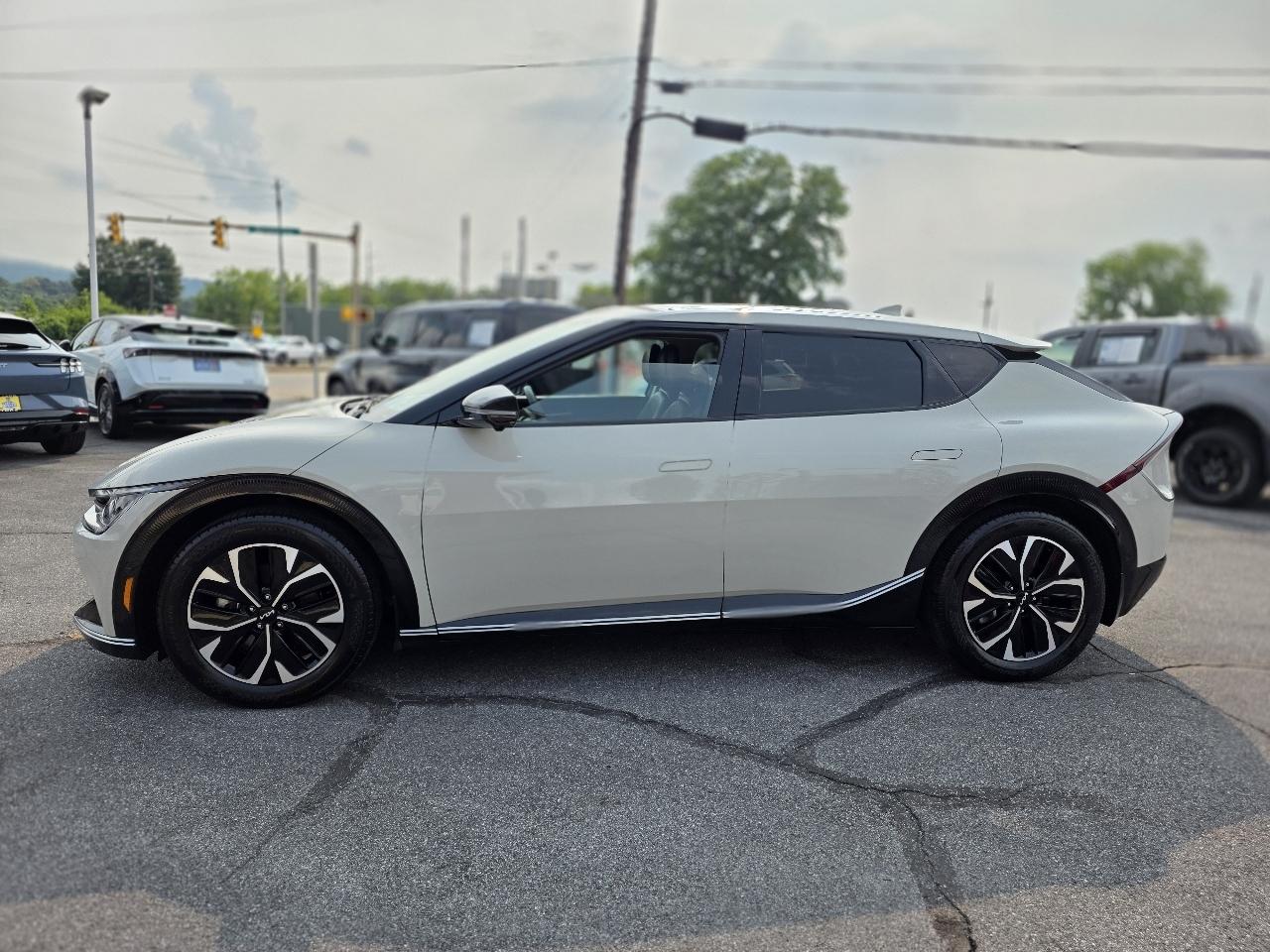 Kia EV6  2024