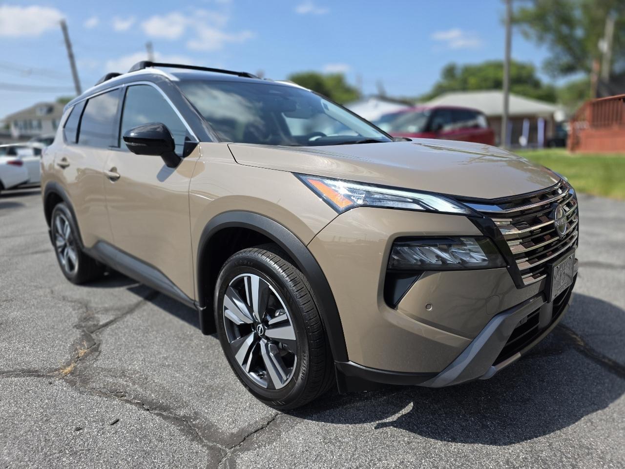 Nissan Rogue  2024
