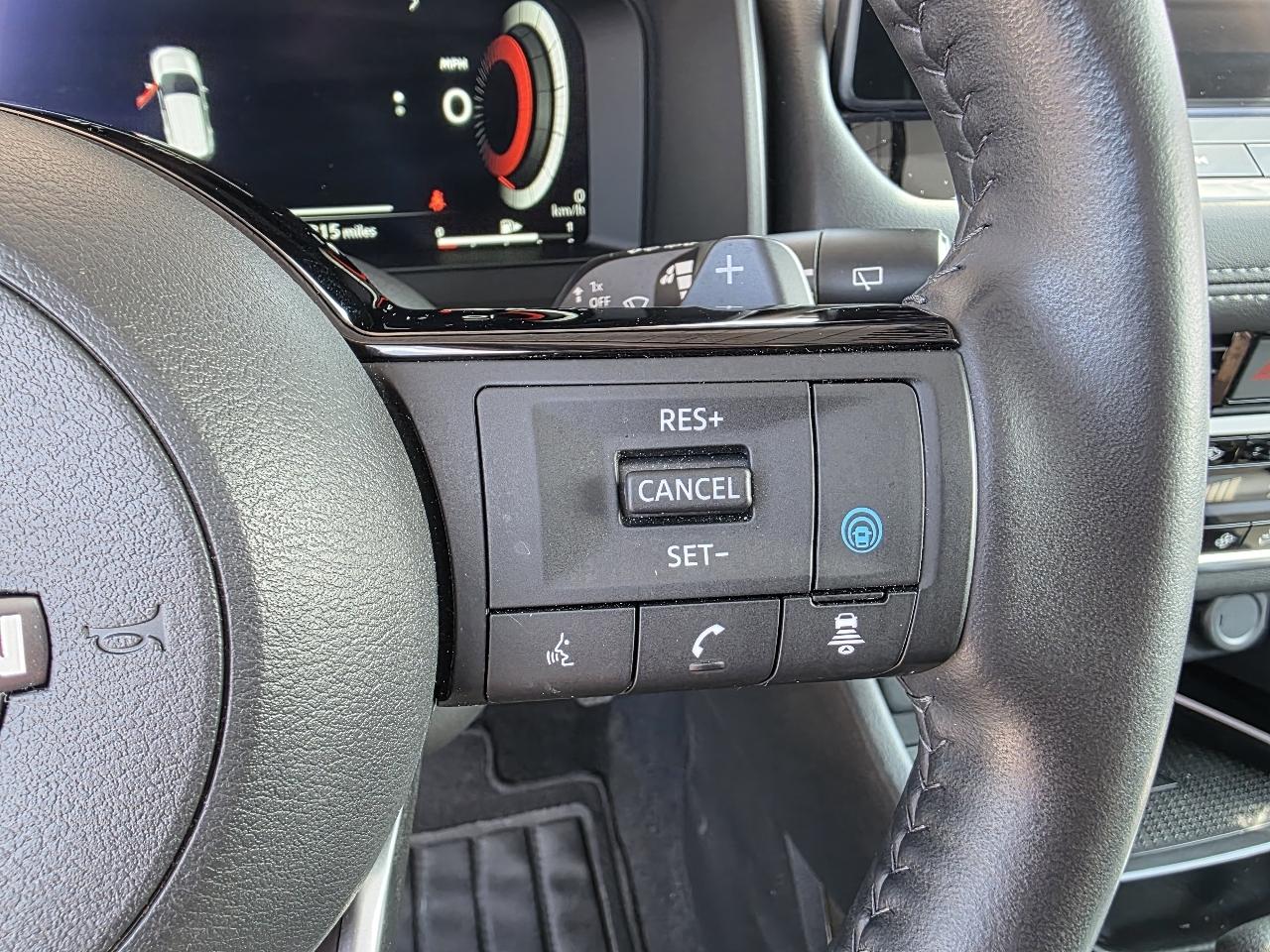 Nissan Rogue  2024