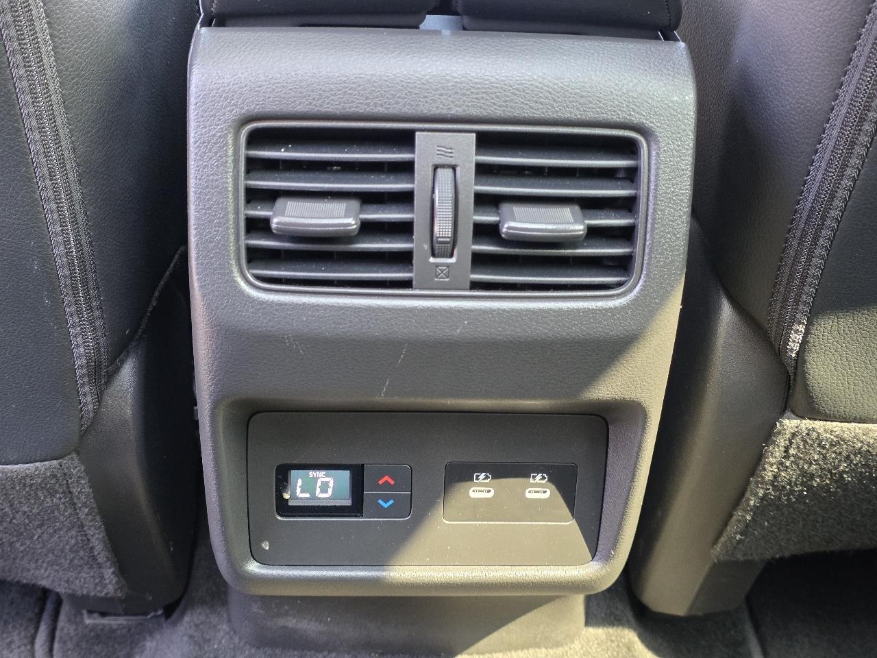 Nissan Rogue  2024