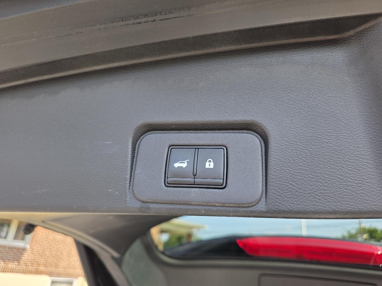Nissan Rogue  2024