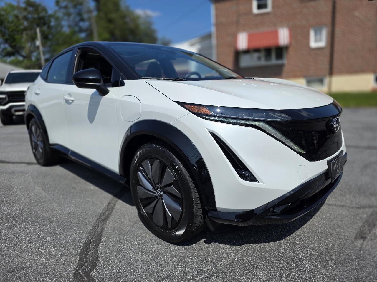 Nissan Ariya  2024