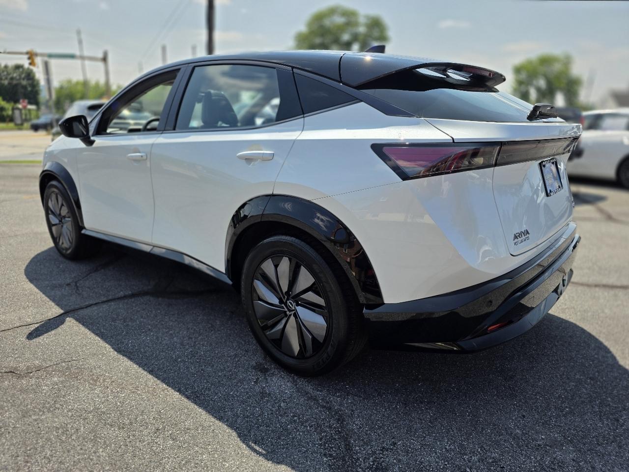 Nissan Ariya  2024