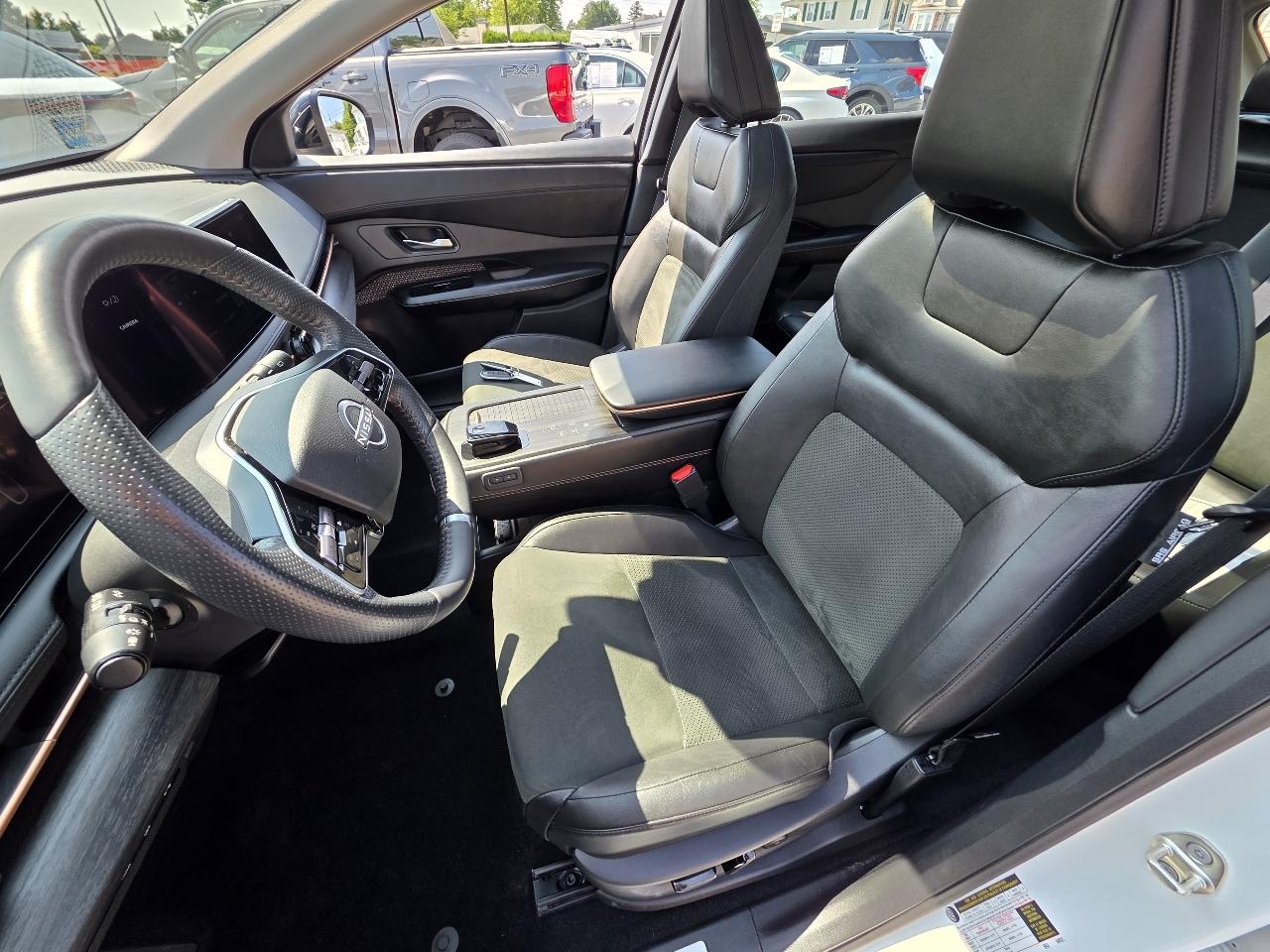 Nissan Ariya  2024