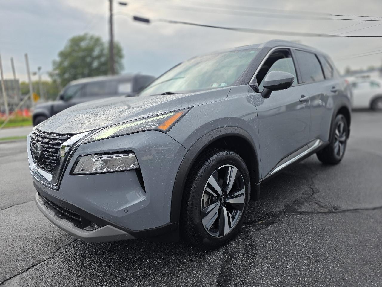 Nissan Rogue  2021