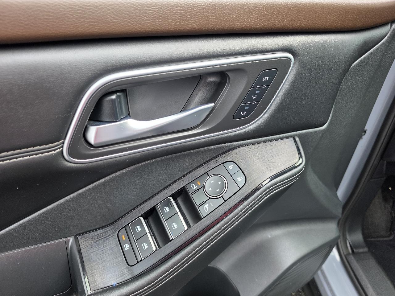 Nissan Rogue  2021